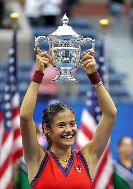 既能拉近距 既能拉近距